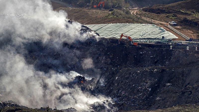 14 horas - Los vertederos españoles, a examen tras el derrumbe de Zaldibar - Escuchar ahora