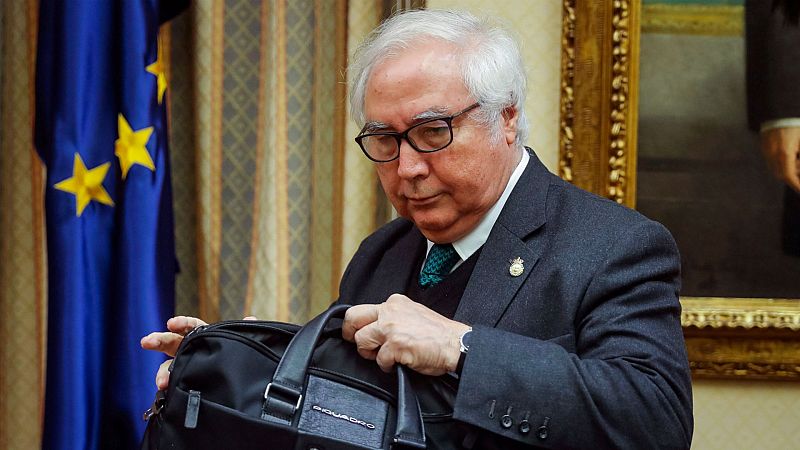 14 horas - El ministro de Universidades anuncia un cambio en las becas y la reducción de las tasas