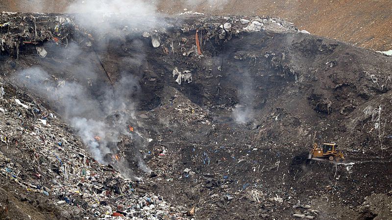 Boletines RNE - Levantadas las restricciones ambientales en Ermua - Escuchar ahora