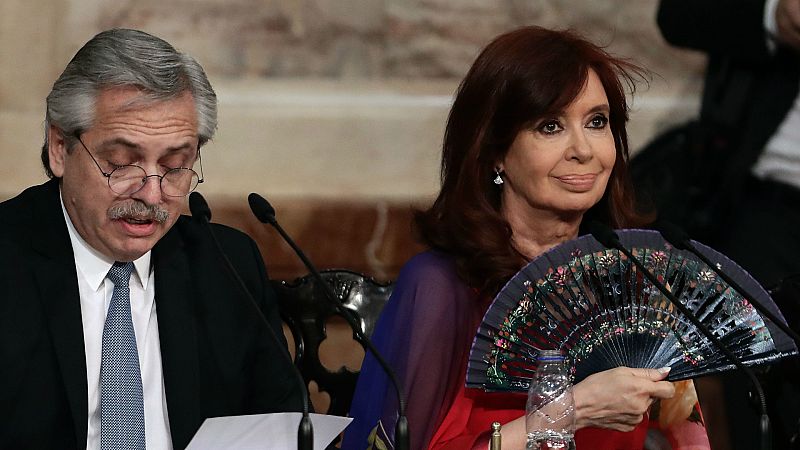 Las mañanas de RNE con Íñigo Alfonso - Alberto Fernández anuncia una ley para despenalizar el aborto en Argentina