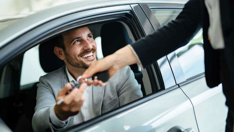 Todo noticias - Mañana - El renting crece impulsado por las dudas sobre el automóvil - Escuchar ahora