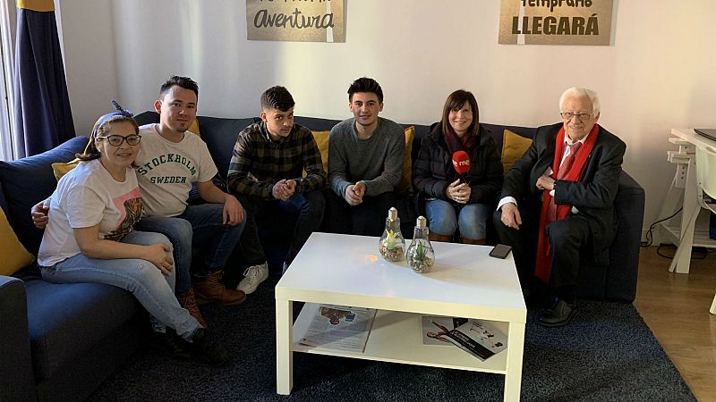 Todonoticias - tarde- Un Hogar de Oportunidades - Escuchar ahora