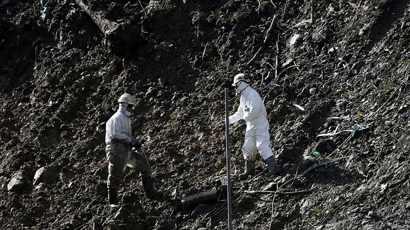 Besaide - La familia de uno de los desaparecidos en el vertedero de Zaldibar: "No llevaremos flores a un vertedero"