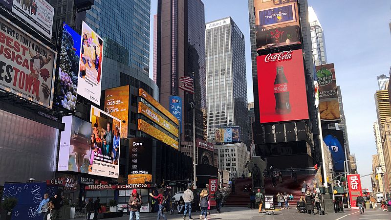 Boletines RNE - Nueva York ordena el confinamiento en casa de la población