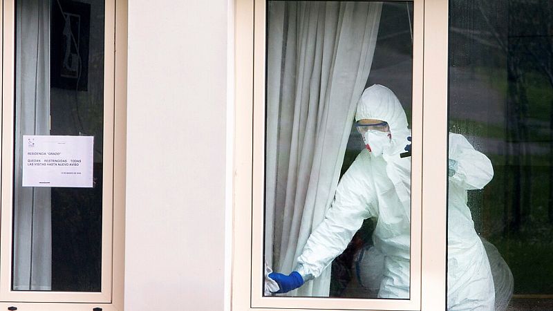 14 Horas Fin de Semana - Casi 25 mil casos, 1.326 fallecidos y más de 2.000 altas, nuevos datos del coronavirus - Escuchar ahora