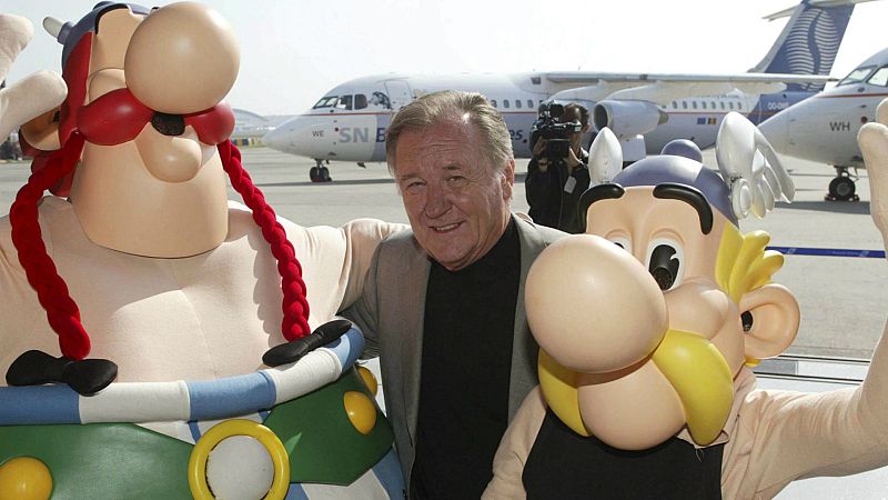 Boletines RNE - Muere el dibujante Albert Uderzo, uno de los creadores de 'Asterix' - Escuchar ahora