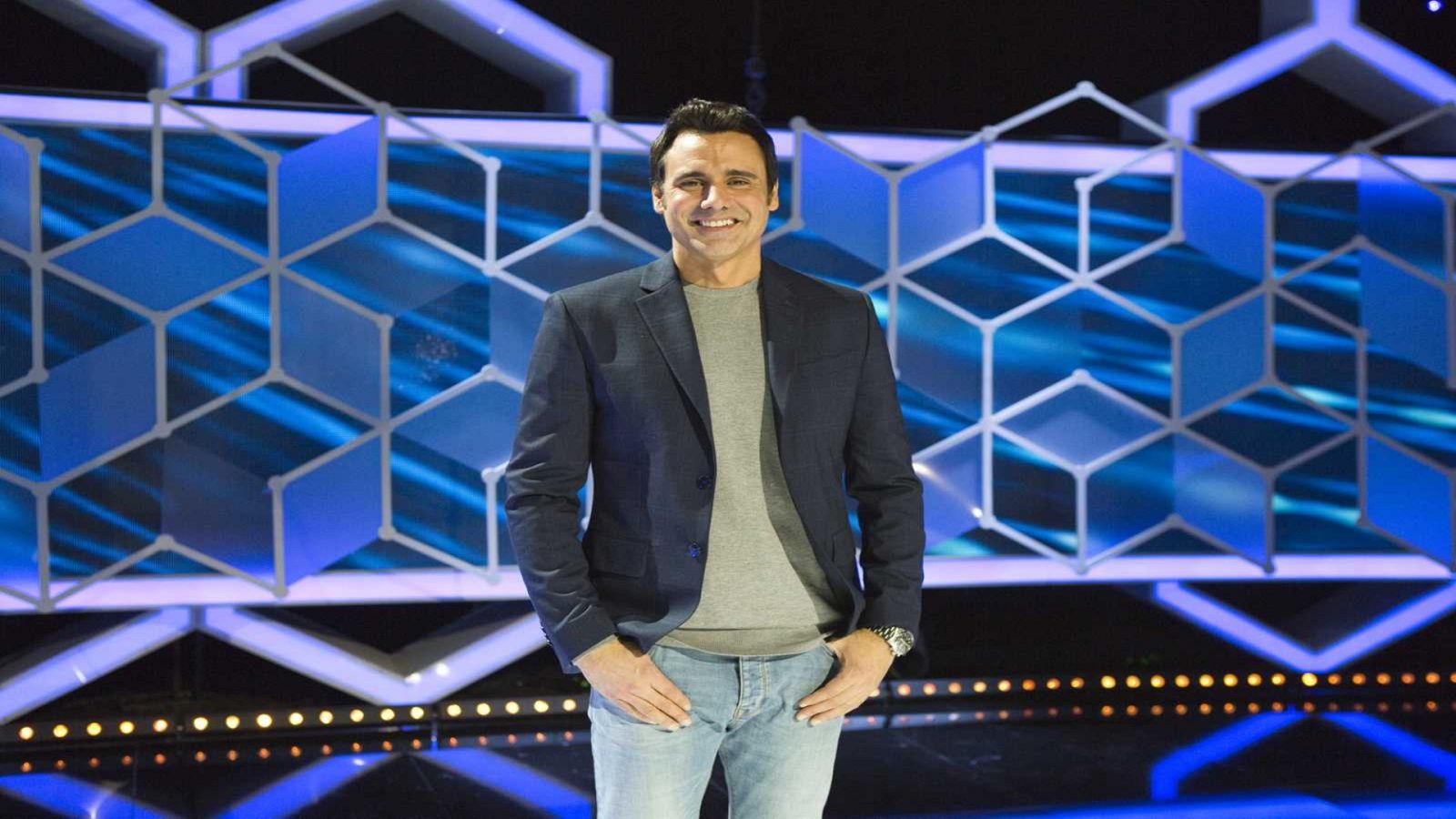 Las mañanas de RNE con Pepa Fernández - Primera hora: Todos en casa, post-tecnocracia y Paco Roca - 24/03/20 - escuchar ahora