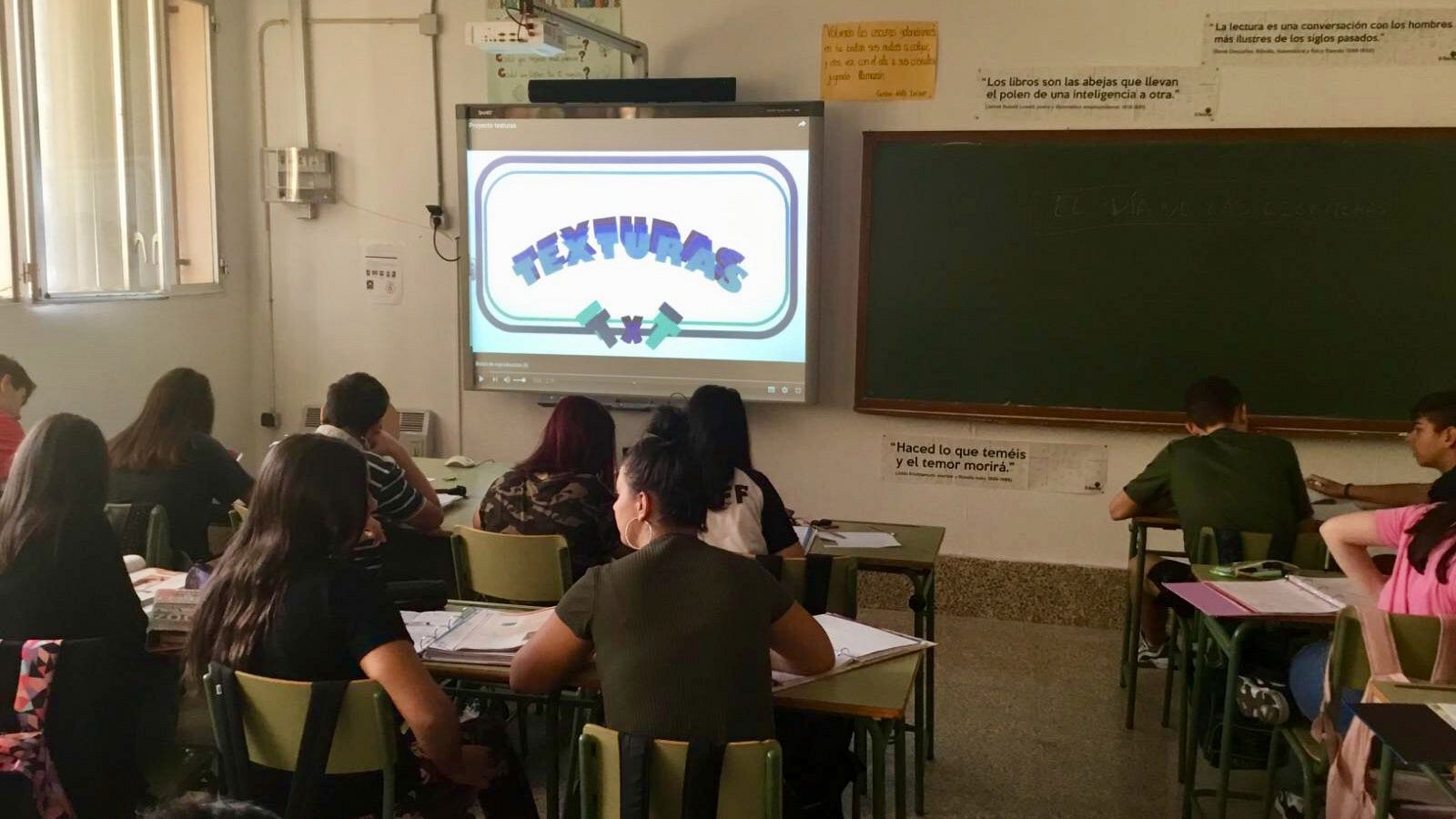 Todo noticias mañana - #TePrestoMiVoz: escritoras visibilizadas en el aula - Escuchar ahora