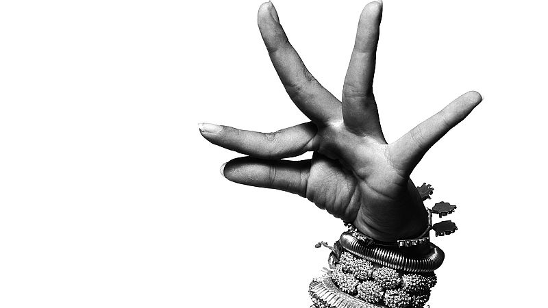 A compás - Danza y fotografía. Isabel Muñoz - 02/04/20 - escuchar ahora