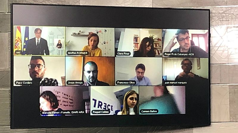 Los periodistas preguntan por primera vez en directo - 14 horas | Escuchar