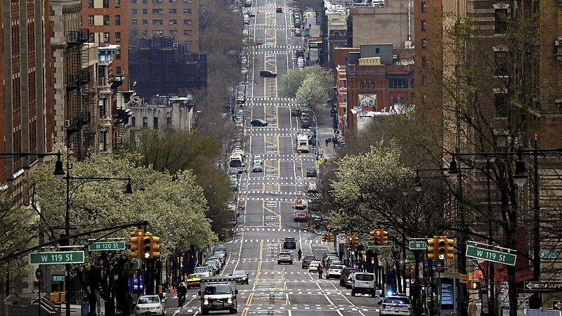 14 horas - EE.UU. sigue sin controlar la expansión de la pandemia - Escuchar ahora