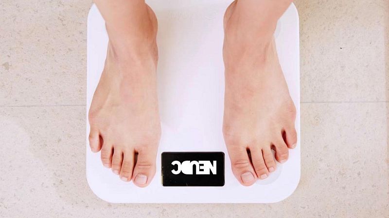 Vida sana con Julio Basulto - Solidaridad y dieta para perder peso