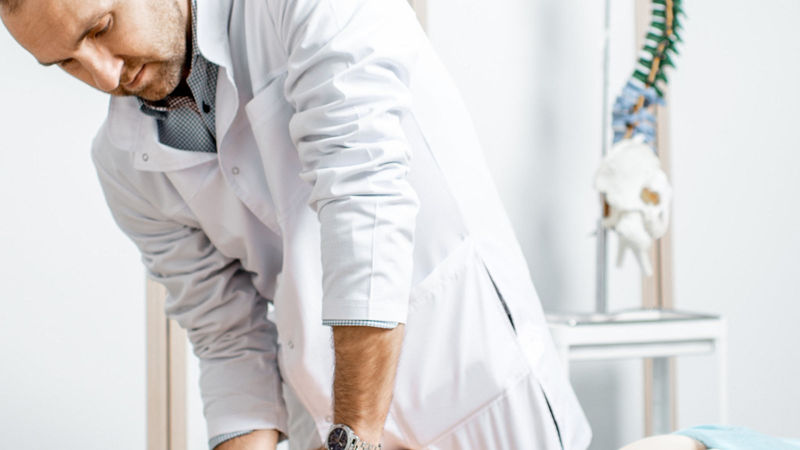 Todo noticias tarde - Los fisioterapeutas también son sanitarios y se enfrentan al coronavirus - Escuchar ahora