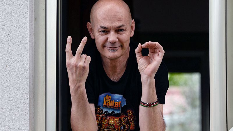 "20 de abril" cumple 30 años con celebración solidaria | Escuchar