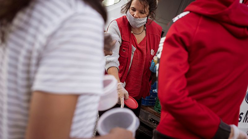 Boletines RNE - Aumenta un 25% las personas que recurren a bancos de alimentos en La Rioja