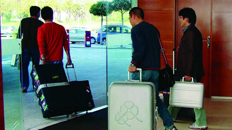 Boletines RNE - Se desploman las pernoctaciones en el primer trimestre, especialmente en marzo - Escuchar ahora