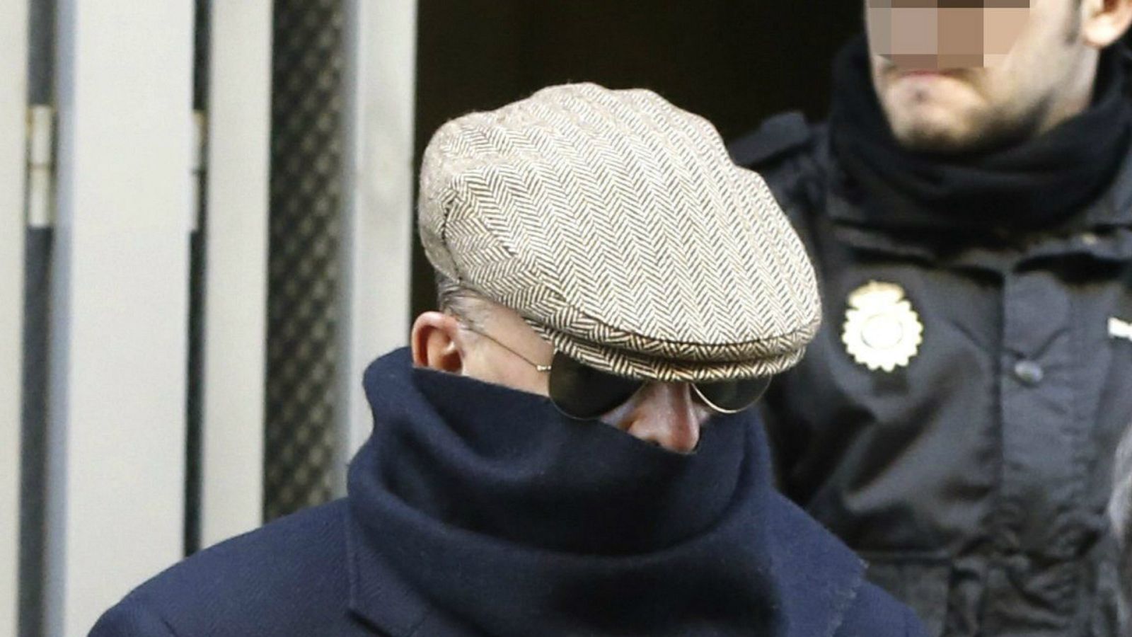 14 horas - Muere con coronavirus Billy El Niño, el policía franquista acusado de torturador - Escuchar ahora