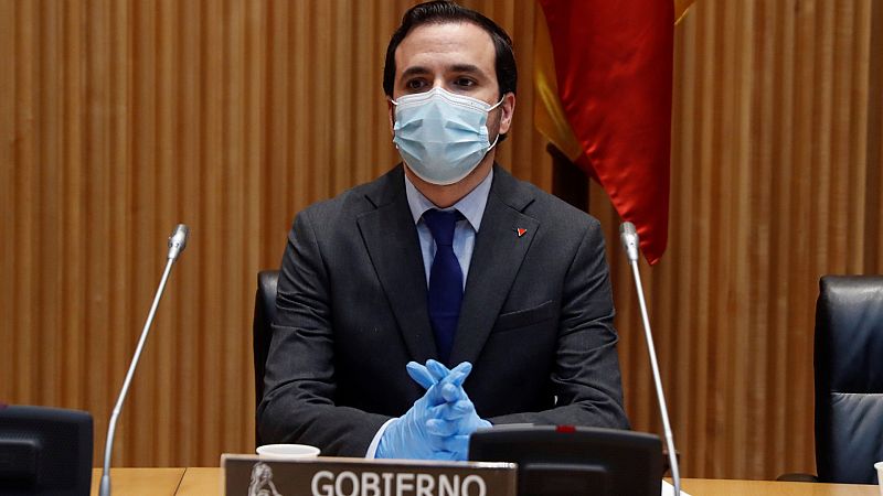 Boletines RNE - Consumo plantea un mecanismo extrajudicial para resolver contenciosos vinculados al transporte aéreo - Escuchar ahora