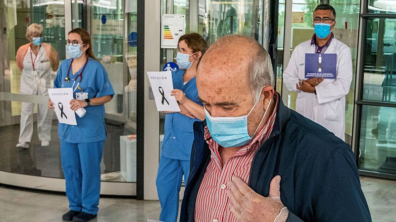 Boletines RNE - Vuelven a descender los fallecidos por Covid-19 - Escuchar ahora