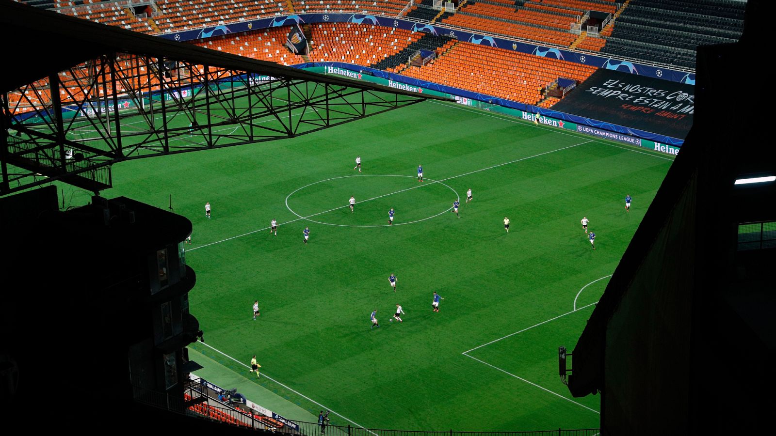 14 horas Fin de Semana - La Liga de fútbol comenzará el 8 de junio - Escuchar ahora