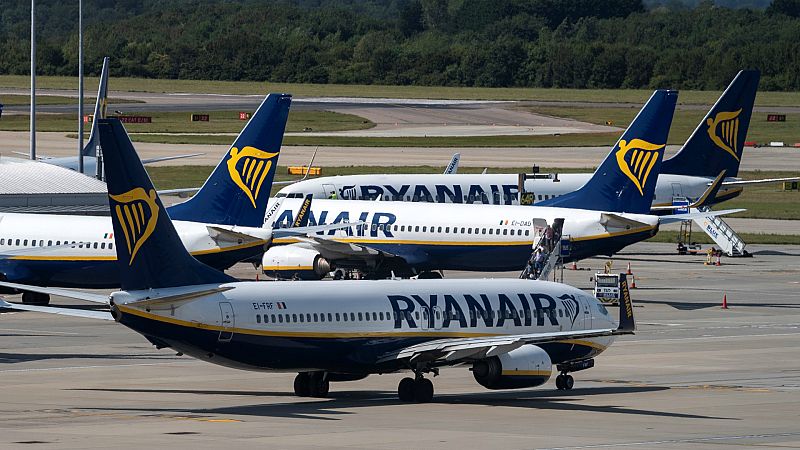 14 horas - Ryanair recortará plantilla y sueldos en España en los próximos cinco años