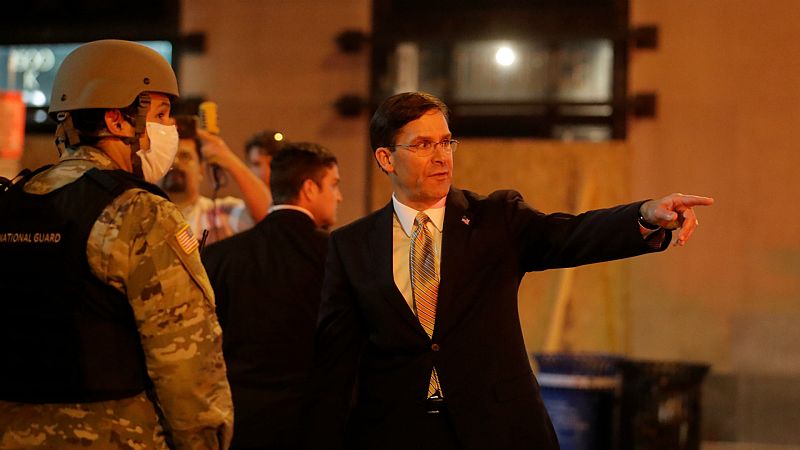 Las mañanas de RNE con Íñigo Alfonso - El secretario de Defensa contradice a Trump y rechaza desplegar el Ejército para frenar las protestas en Estados Unidos