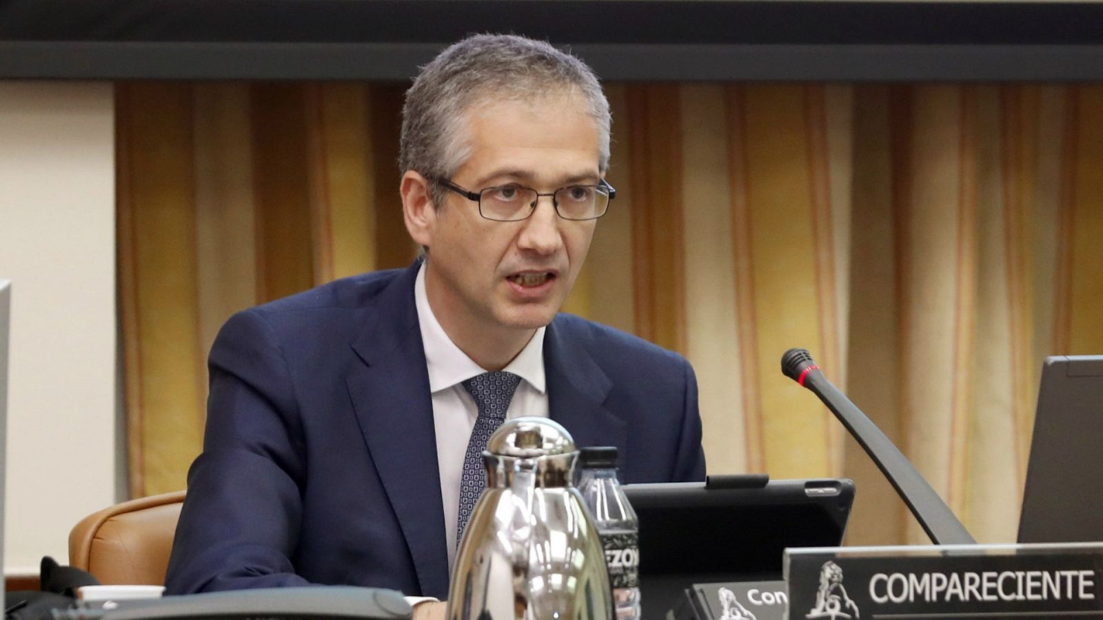 14 horas - El Banco de España empeora sus previsiones con caídas del PIB de hasta el 15,1% en 2020 - Escuchar ahora