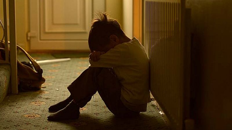 Las mañanas de RNE con Íñigo Alfonso -  Ley de la Infancia: la importancia de concienciar sobre una violencia asumida socialmente - Escuchar ahora