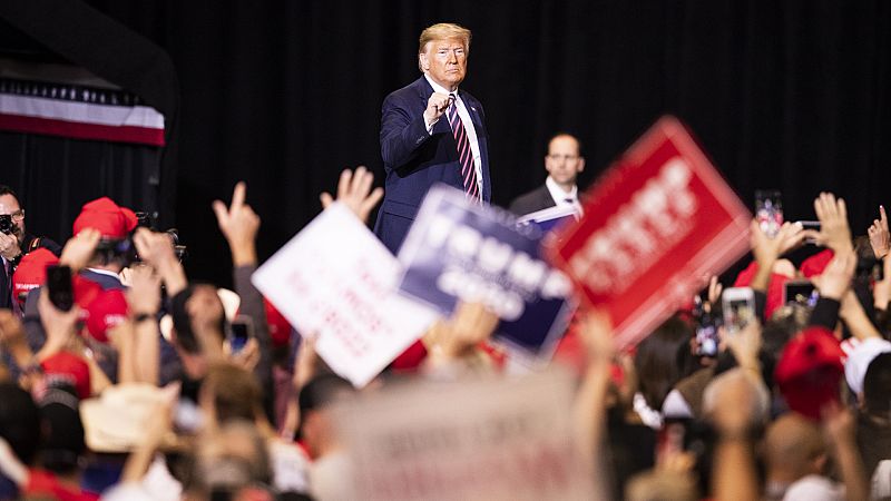 España a las 8 Fin de Semana - Trump calienta los ánimos de los manifestantes antes de su mitin en Tulsa - Escuchar ahora