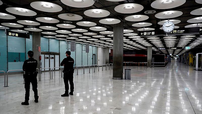 España a las 8 Fin de Semana - Se reactiva la movilidad: un centenar de vuelos llegarán hoy a España