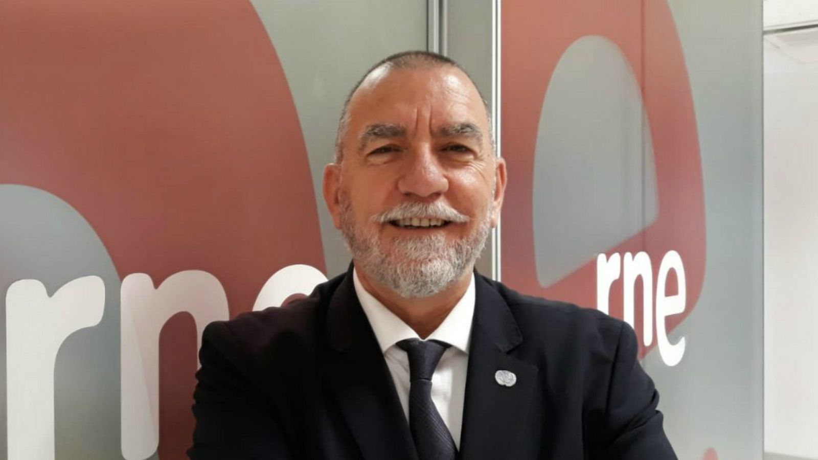 Las mañanas de RNE con Íñigo Alfonso - Joaquín Nieto (OIT): "Si los gobiernos apuestan por las inversiones, saldremos de esta crisis con una economía mejor" - Escuchar ahora