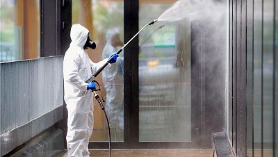 14 horas Fin de Semana - La Xunta cierra la comarca de A Mari�a por el aumento de contagios durante al menos 5 d�as - Escuchar ahora