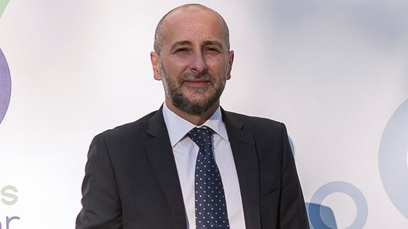 24 horas fin de semana-  Teletrabajo: "Seguimos estableciendo relaciones laborales basadas en el tiempo y no en la confianza" - Escuchar ahora