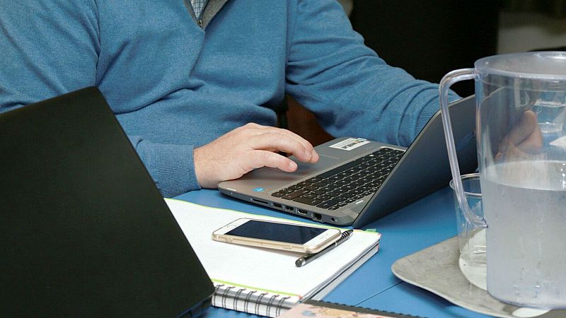 Las mañanas de RNE con Íñigo Alfonso - CC.OO.: "El teletrabajo es una modalidad que hay que regular" - Escuchar ahora