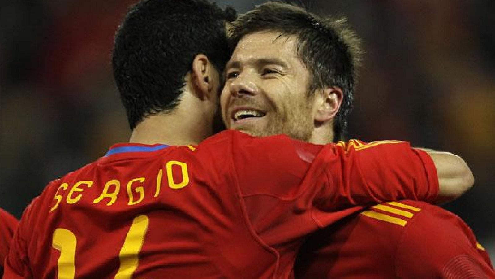 Audio: Del Bosque, sobre la pareja Xabi - Busquets: "Creía en ellos y así lo hicimos"