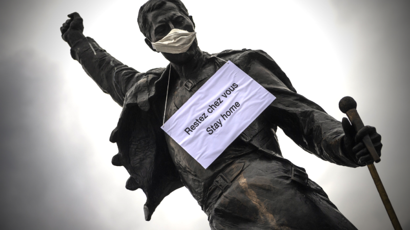 Las mañanas de RNE con Íñigo Alfonso - La Moderna | @bradpittbull666 - Escucha ahora