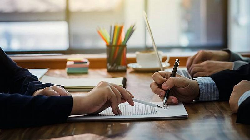 14 horas - La Justicia europea abre la puerta a que los consumidores reclamen la nulidad de los gastos hipotecarios abusivos - Escuchar ahora