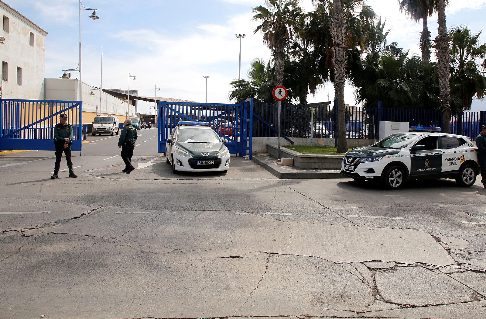 Ceuta: sale más barato contratar a una joven transfronteriza