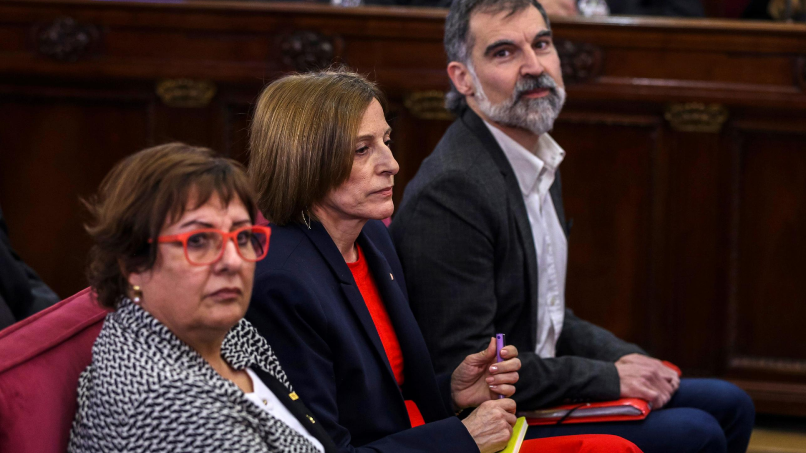 Boletines RNE - El juez rechaza suspender la semilibertad de Forcadell y Bassa  - Escuchar ahora