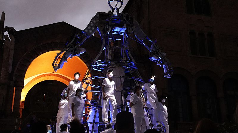 Solamente una vez - La nueva normalidad de La Fura dels Baus - Escuchar ahora