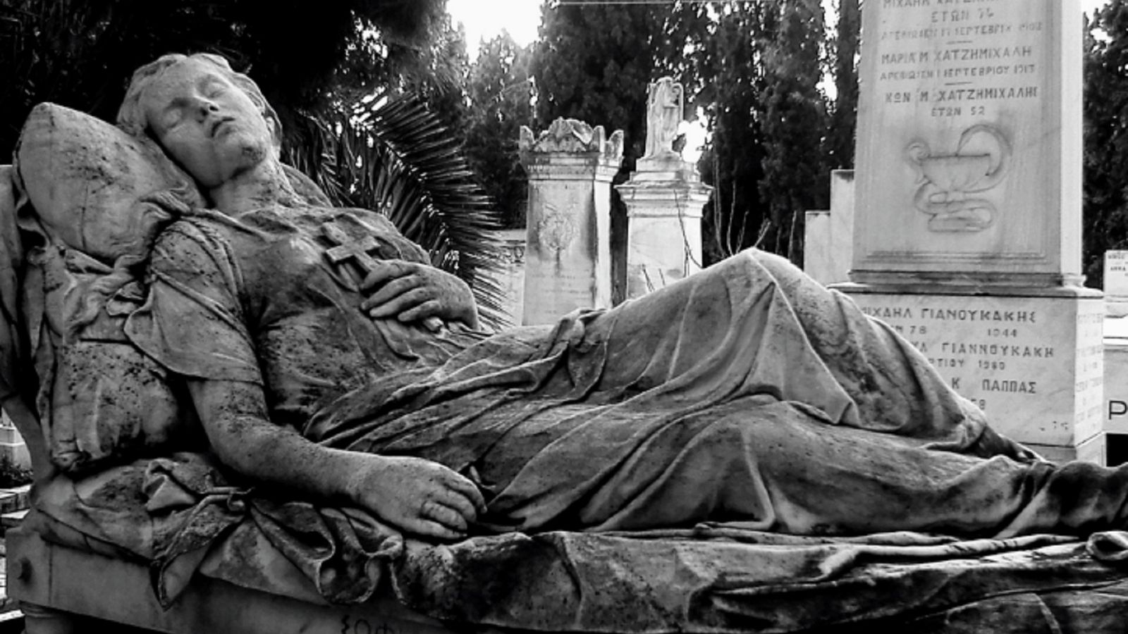 LiterCast - La tristeza (Rosario Barros Peña)  - escuchando ahora