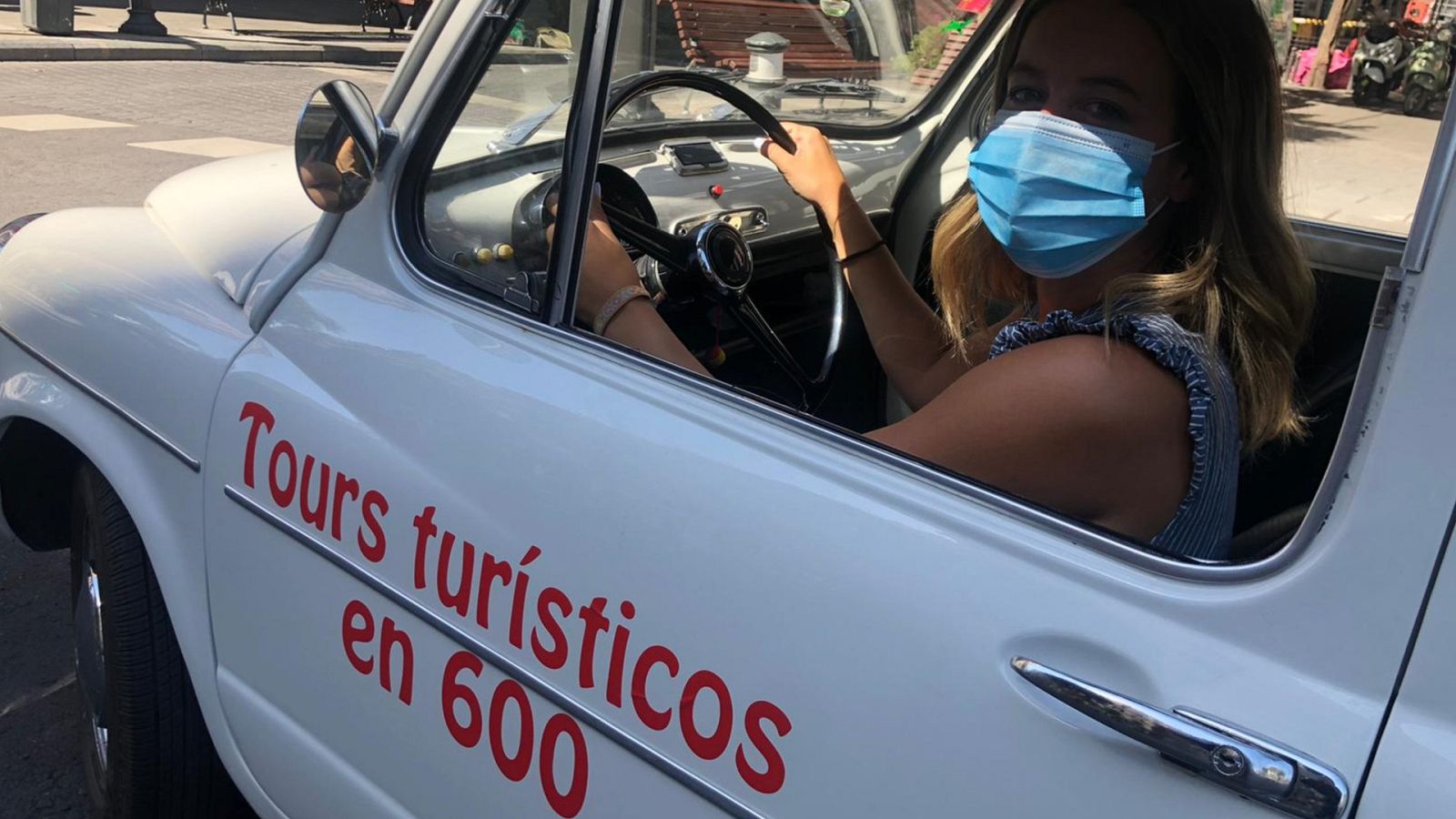 Por tres razones - Seat 600, conducimos el coche que cambió nuestro país - Escuchar ahora