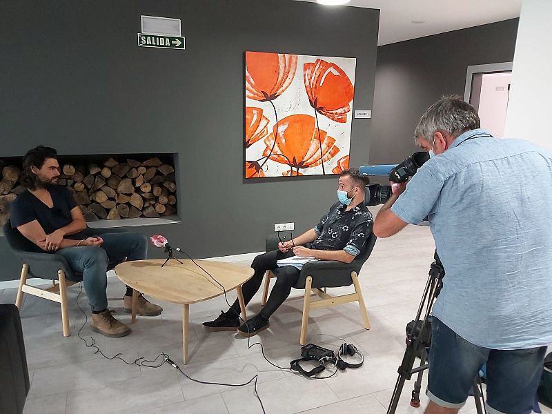 entrevista-oliver-laxe 11/08/2020 1464966 2020-08-11t09-55-27000 - escuchar ahora