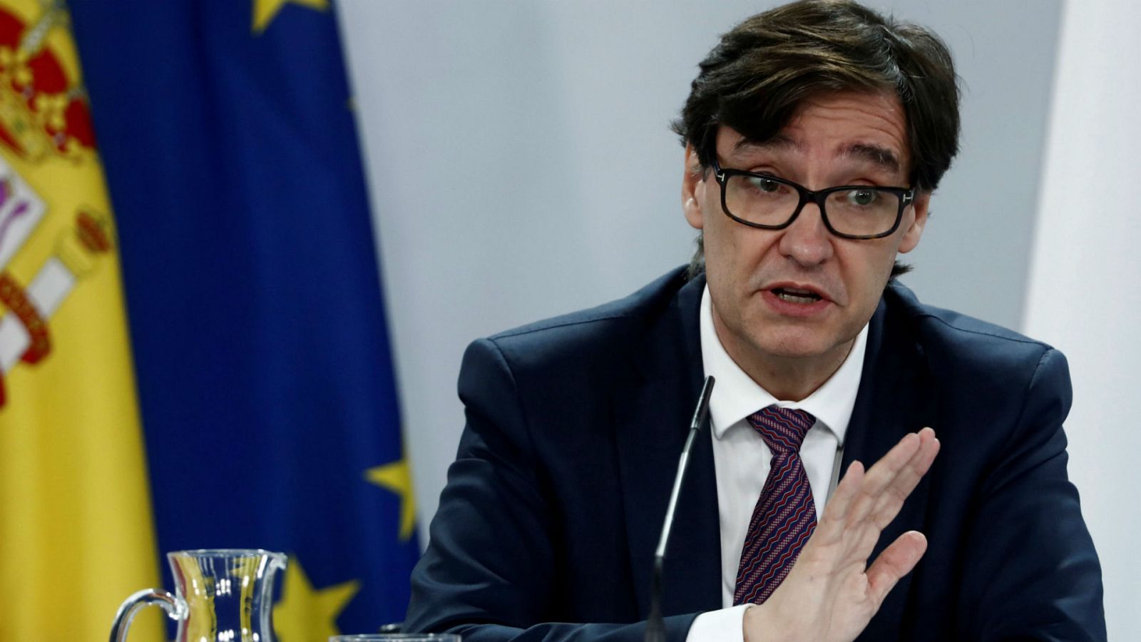 Boletines RNE - España autoriza el primer ensayo clínico de una vacuna contra el coronavirus - Escuchar ahora