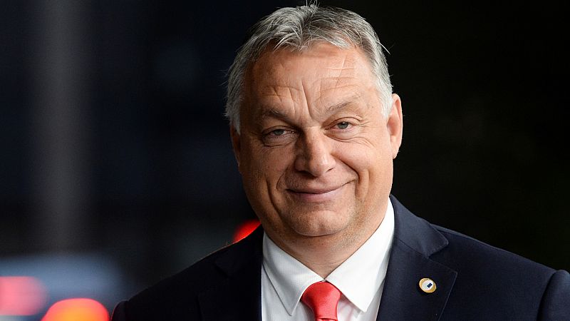 Boletines RNE - Hungría cerrará sus fronteras a partir del 1 de septiembre - Escuchar ahora