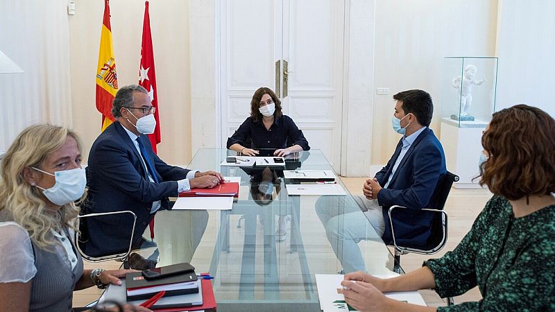 24 horas fin de semana - 20 horas - La Comunidad de Madrid con el fin de las vacaciones impone medidas restrictivas para frenar los contagios