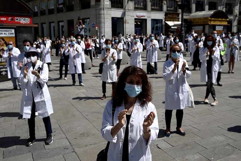 14 horas - Los médicos de Madrid amenazan con una huelga si Díaz Ayuso no les recibe en 48 horas