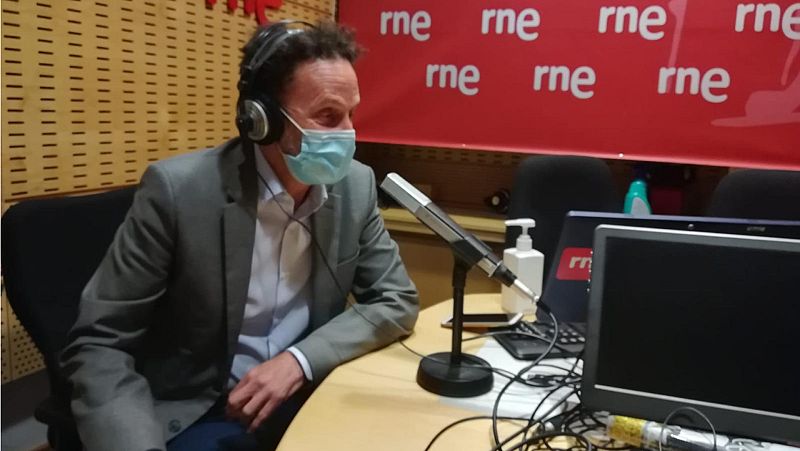 Parlamento - Radio 5 - Ciudadanos tiende la mano al PSOE para negociar los PGE pero descarta un pacto si está ERC