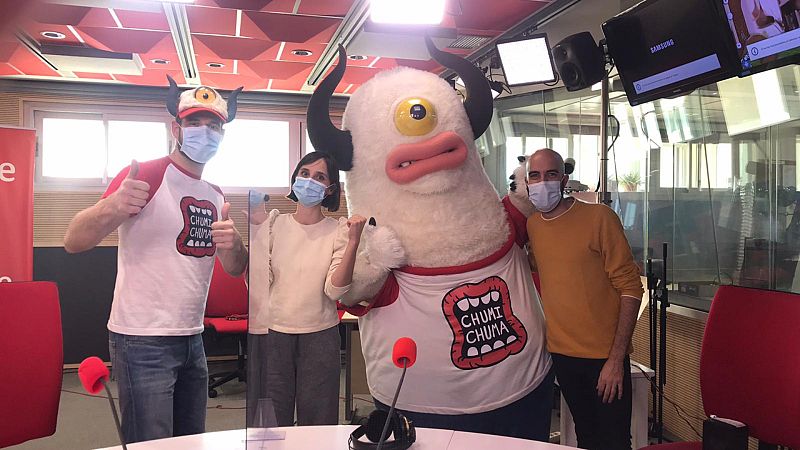 Tarde lo que tarde - Chumi Chuma no es nada raro - Escuchar ahora