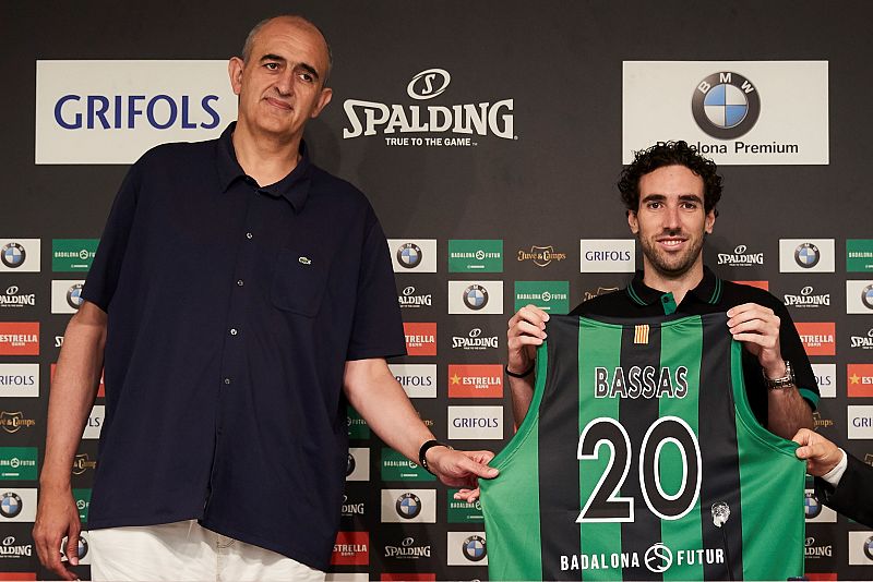 El Vestuario en Radio 5 - Juanan Morales: "Más de 3.000 abonados verán hoy al Juventut" - Escuchar ahora